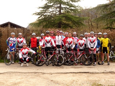 PEDALATA SOCIALE A REVINE LAGO TRA ALLEGRIA E SPORT