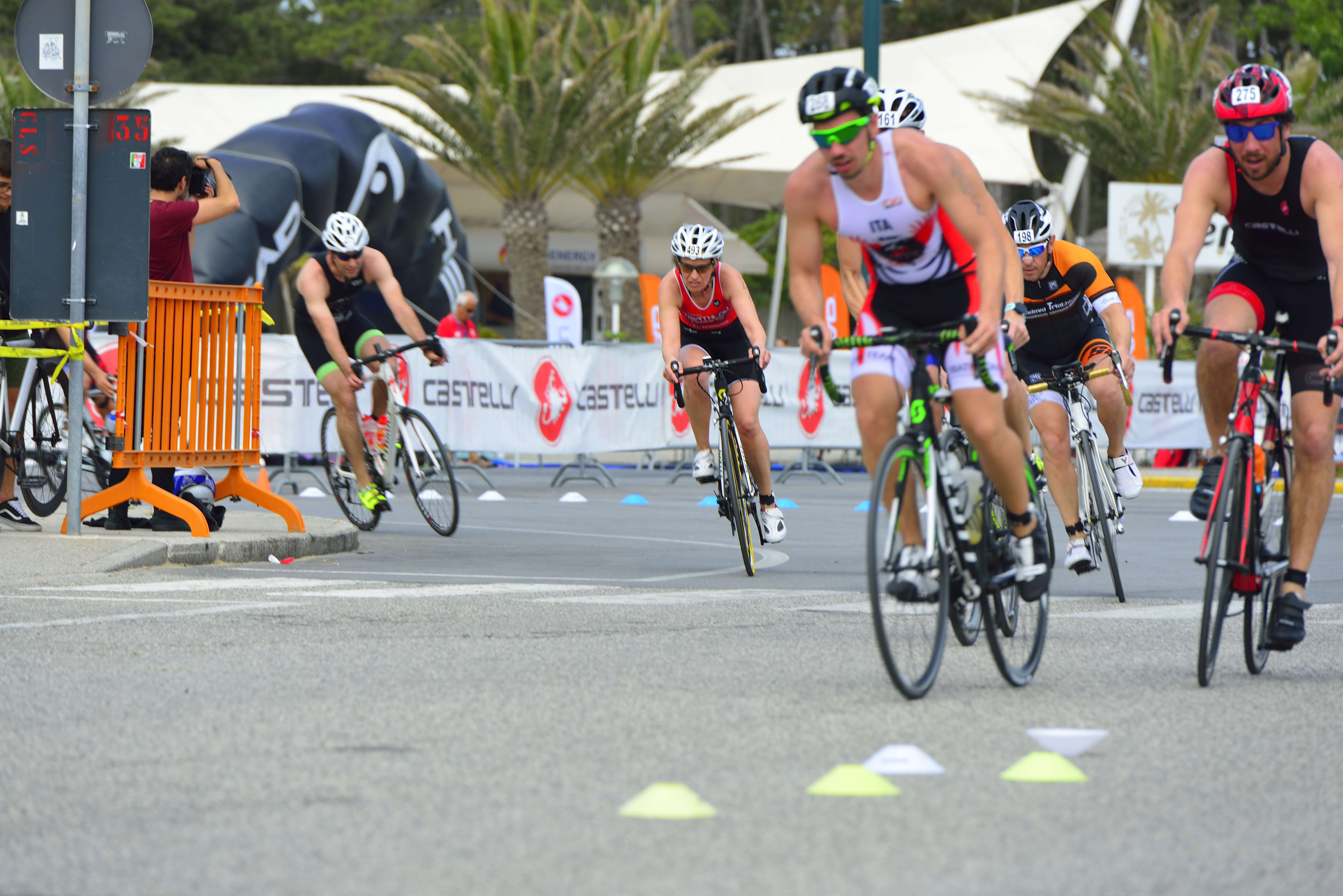 TRITEAM PEZZUTTI A FORZA 19 AL CAMPIONATO REGIONALE FVG TRIATHLON SPRINT DI LIGNANO SABBIADORO!