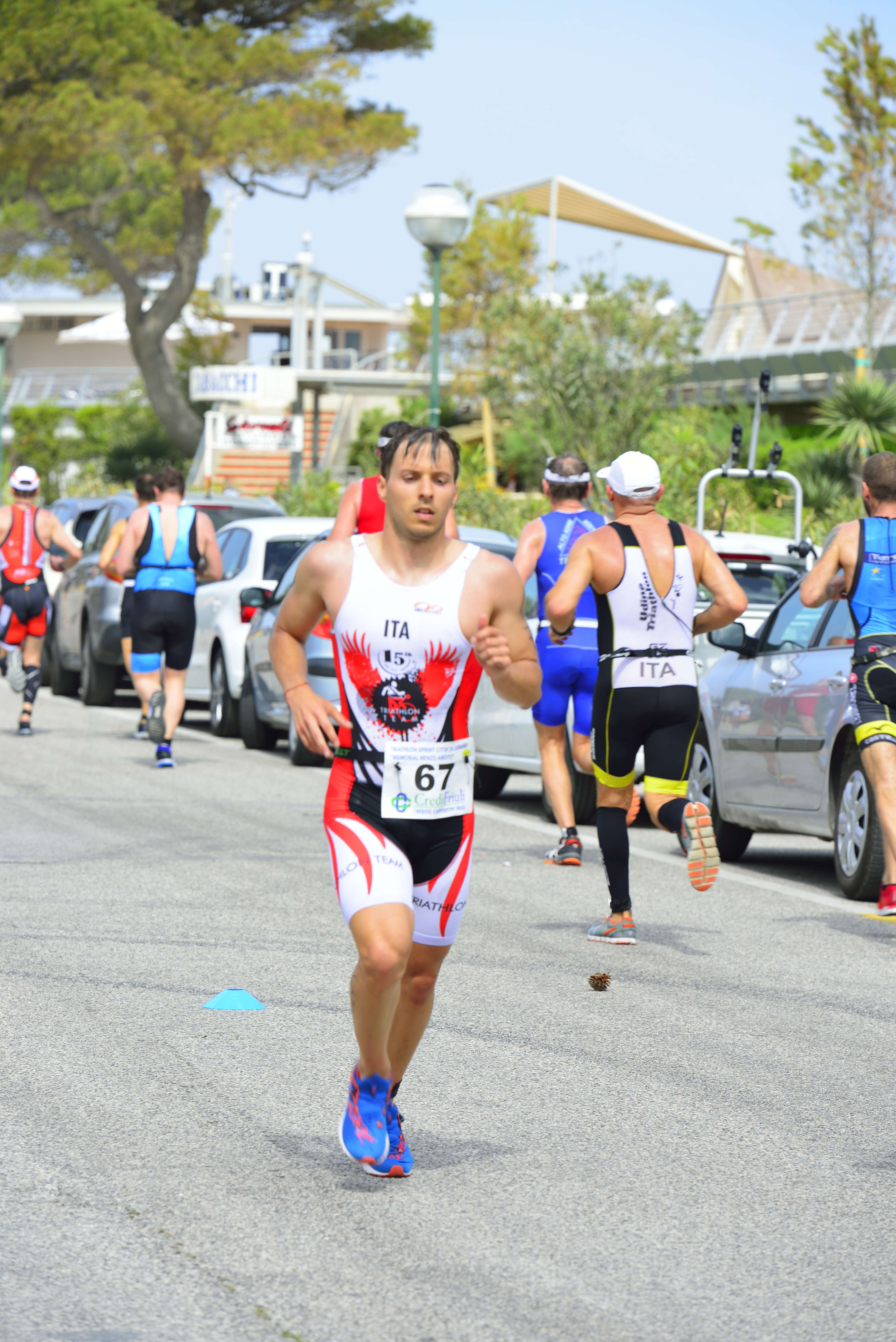 TRITEAM PEZZUTTI A FORZA 19 AL CAMPIONATO REGIONALE FVG TRIATHLON SPRINT DI LIGNANO SABBIADORO!