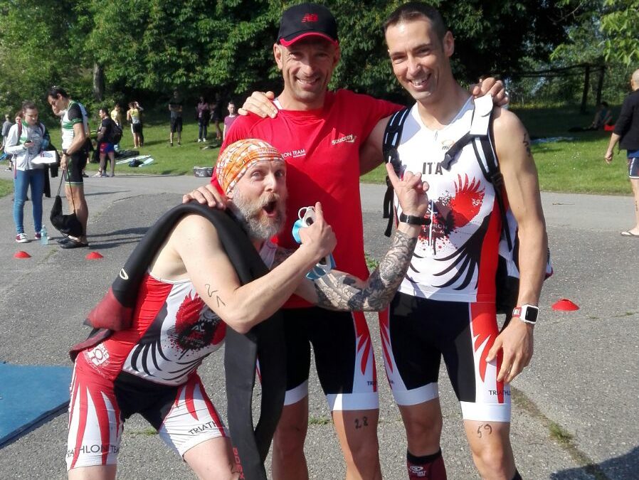 IL TERZETTO DEL TRITEAM PEZZUTTI BOZ-BRUNO-D’ARIA IN GRANDE SPOLVERO ALL’AUSTRIAN 1/2 IRON TRIATHLON