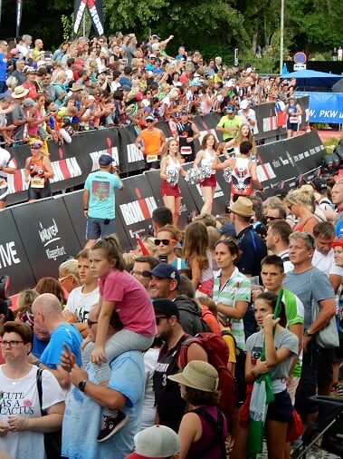 MARCO BADALI E MICHELE COZZARIN SPLENDIDI FINISHER ALL'IRONMAN AUSTRIA DI KLAGENFURT