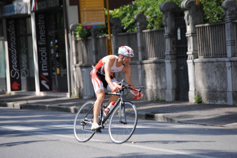 TRIATHLON TEAM PEZZUTTI IN GRANDE SPOLVERO AL "TRIATHLON SPRINT CITTA' DI UDINE": VITA, GAVA, BRUNO E TURCHET SUL PODIO