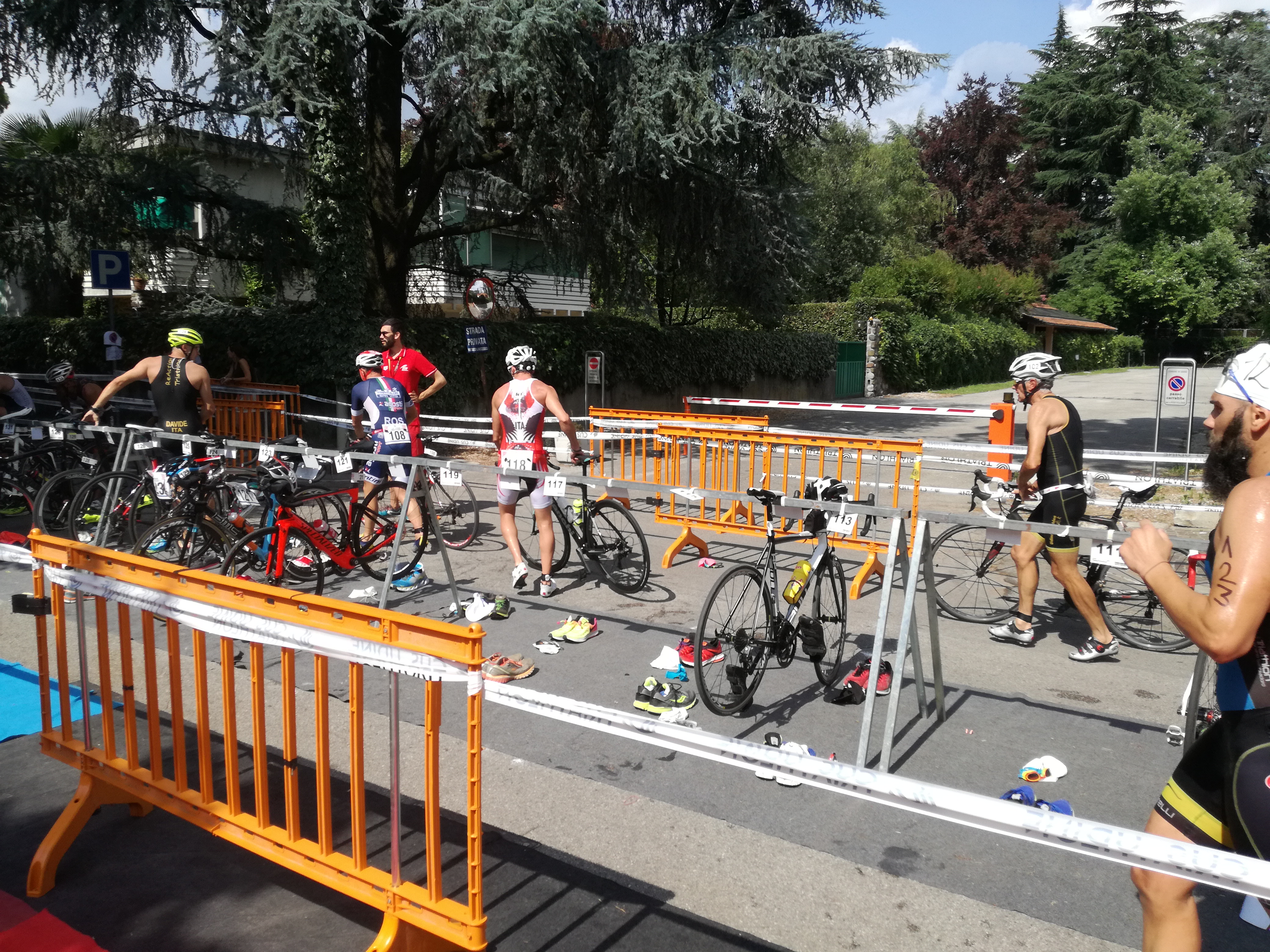 TRIATHLON TEAM PEZZUTTI IN GRANDE SPOLVERO AL "TRIATHLON SPRINT CITTA' DI UDINE": VITA, GAVA, BRUNO E TURCHET SUL PODIO