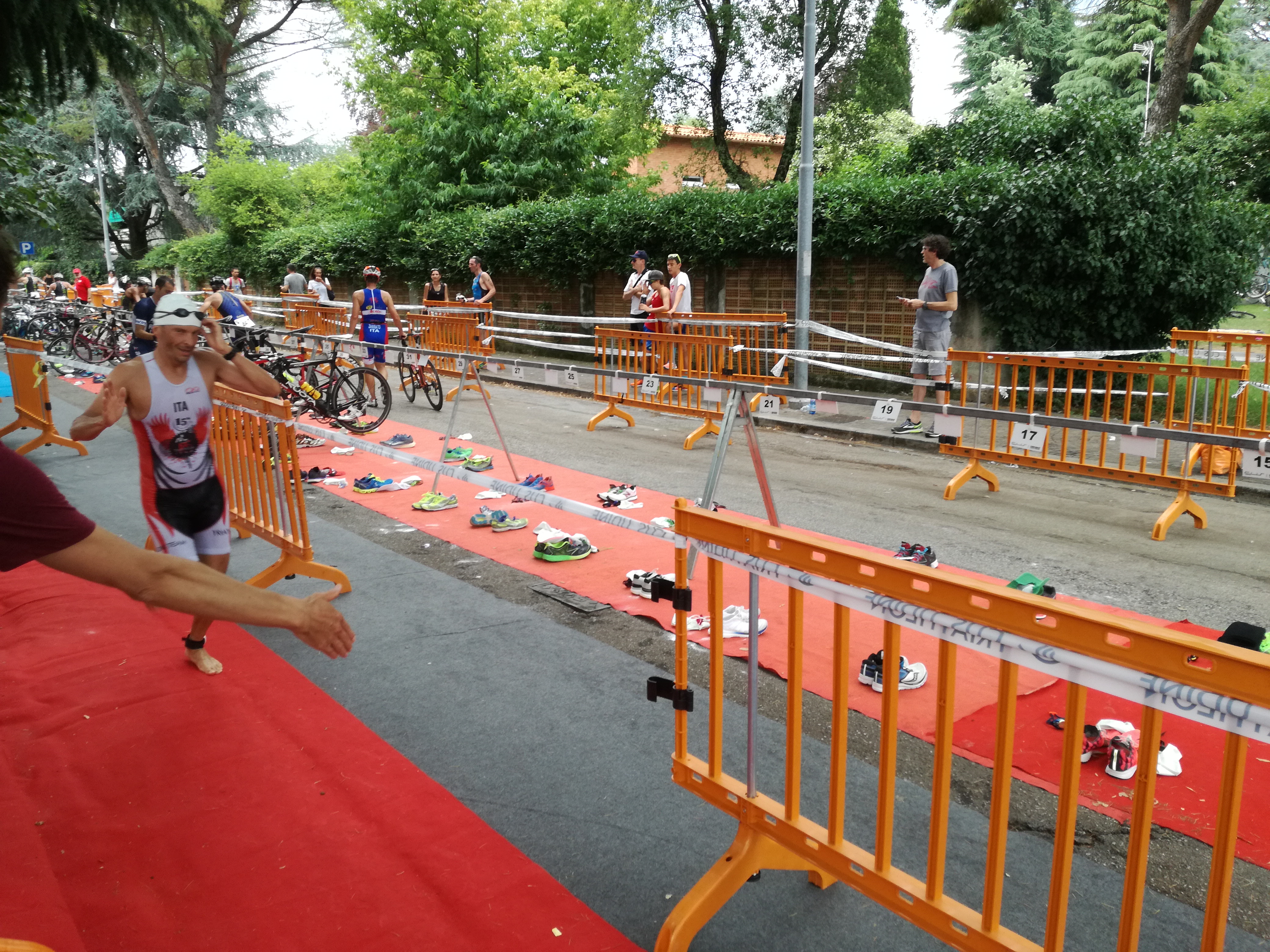 TRIATHLON TEAM PEZZUTTI IN GRANDE SPOLVERO AL "TRIATHLON SPRINT CITTA' DI UDINE": VITA, GAVA, BRUNO E TURCHET SUL PODIO