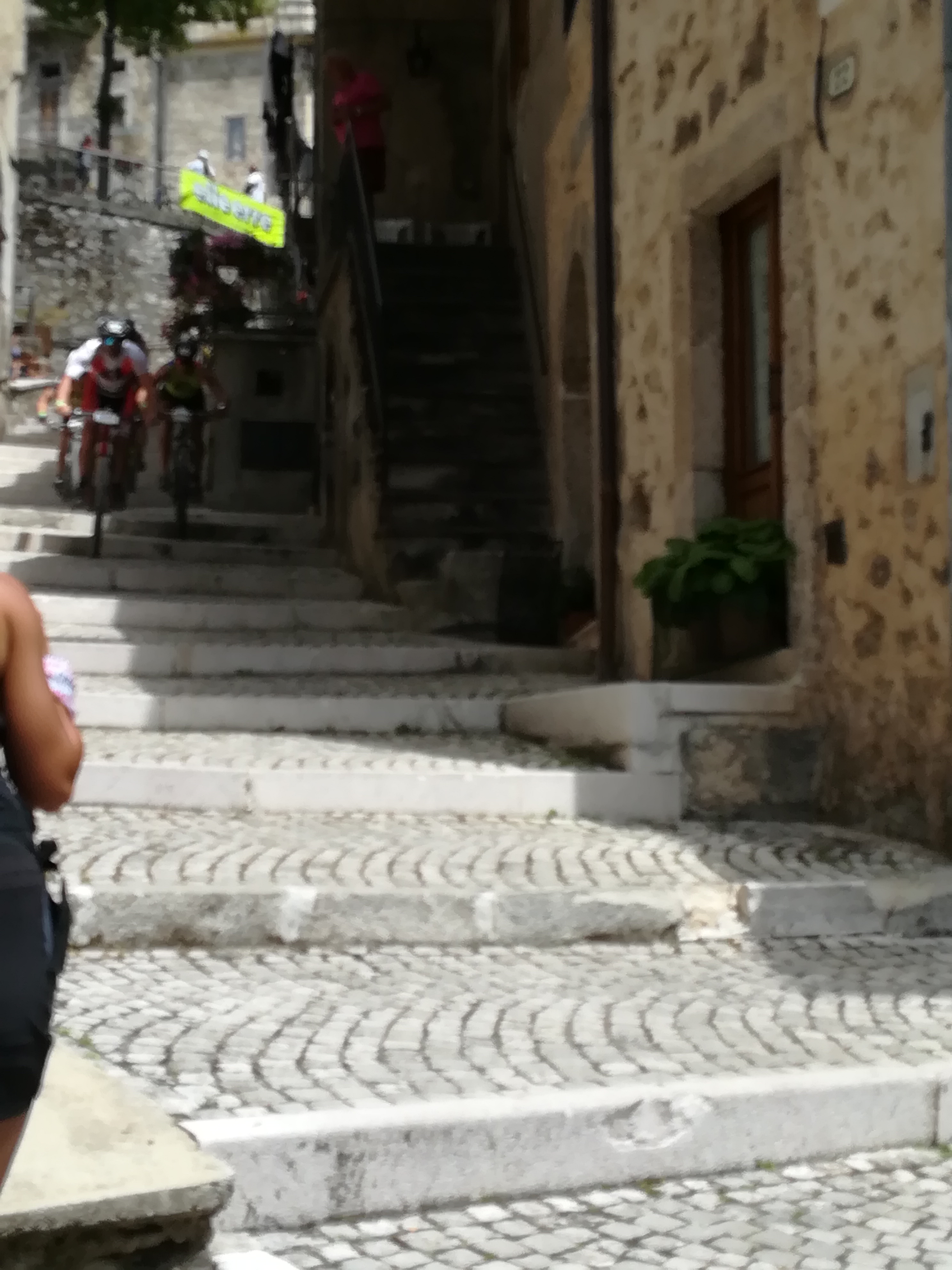 MICHELE MARCHESIN SUPERA LA PROVA "XTERRA - LAGO DI SCANNO", TRIATHLON OFFROAD IN PROVINCIA DELL'AQUILA
