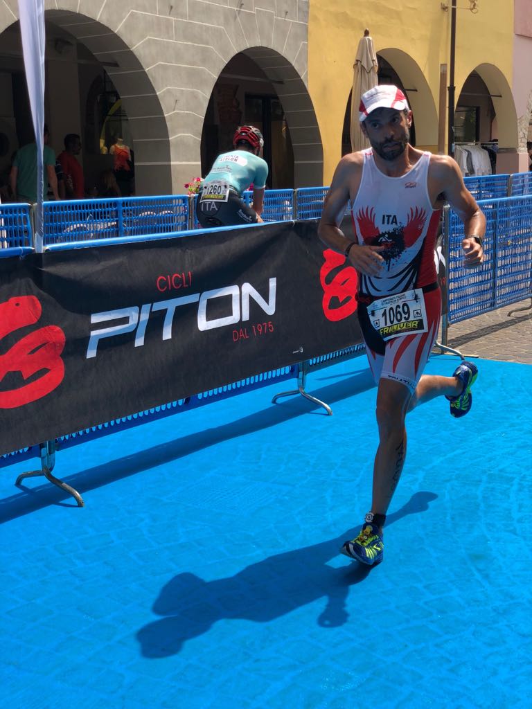 ELISABETTA VILLA CAMPIONESSA ITALIANA DI CATEGORIA AI TRICOLORI DI TRIATHLON OLIMPICO NO DRAFT DI ISEO, QUINTA ASSOLUTA TRA LE DONNE! BENE ANCHE GAVA E VALENTI