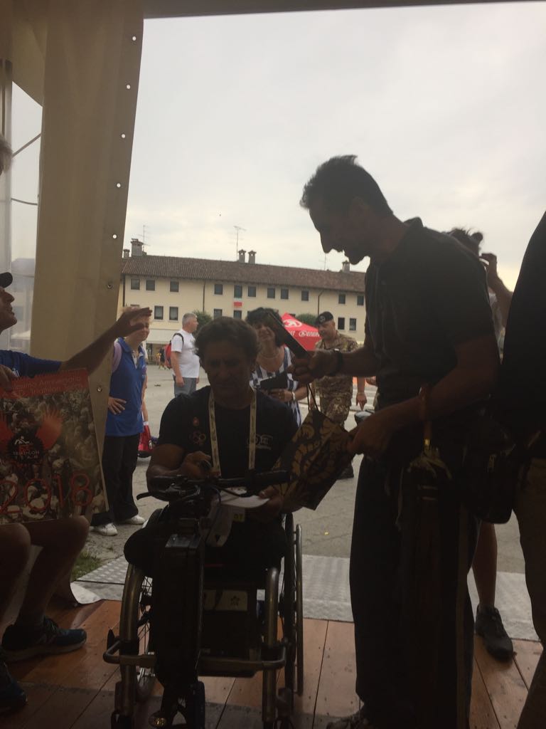 INCONTRO CON ALEX ZANARDI A MANIAGO, IN OCCASIONE DEI MONDIALI DI PARACICLISMO