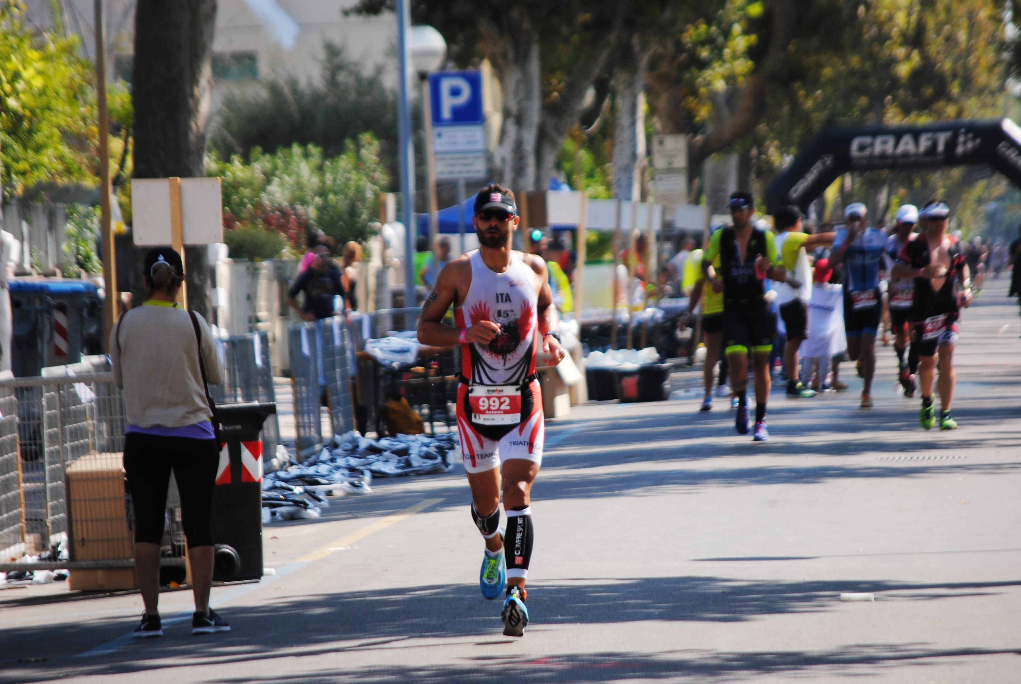 TRITEAM PEZZUTTI SU TRE FRONTI NEL WEEKEND. OTTO TRIATLETI IN GARA TRA AQUATICRUNNER E GLI OLIMPICI DI PESCHIERA DEL GARDA E MONOPOLI