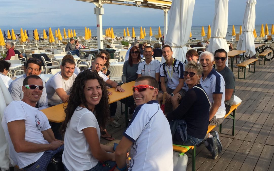 TRITEAM PEZZUTTI SUGLI SCUDI A GRADO. GIACOMO BRUNO PRIMO DI CATEGORIA NELL’OLIMPICO, NELL’AQUATHLON PRIMO POSTO PER JENNY TELLAN, SECONDO ALESSANDRO VITA