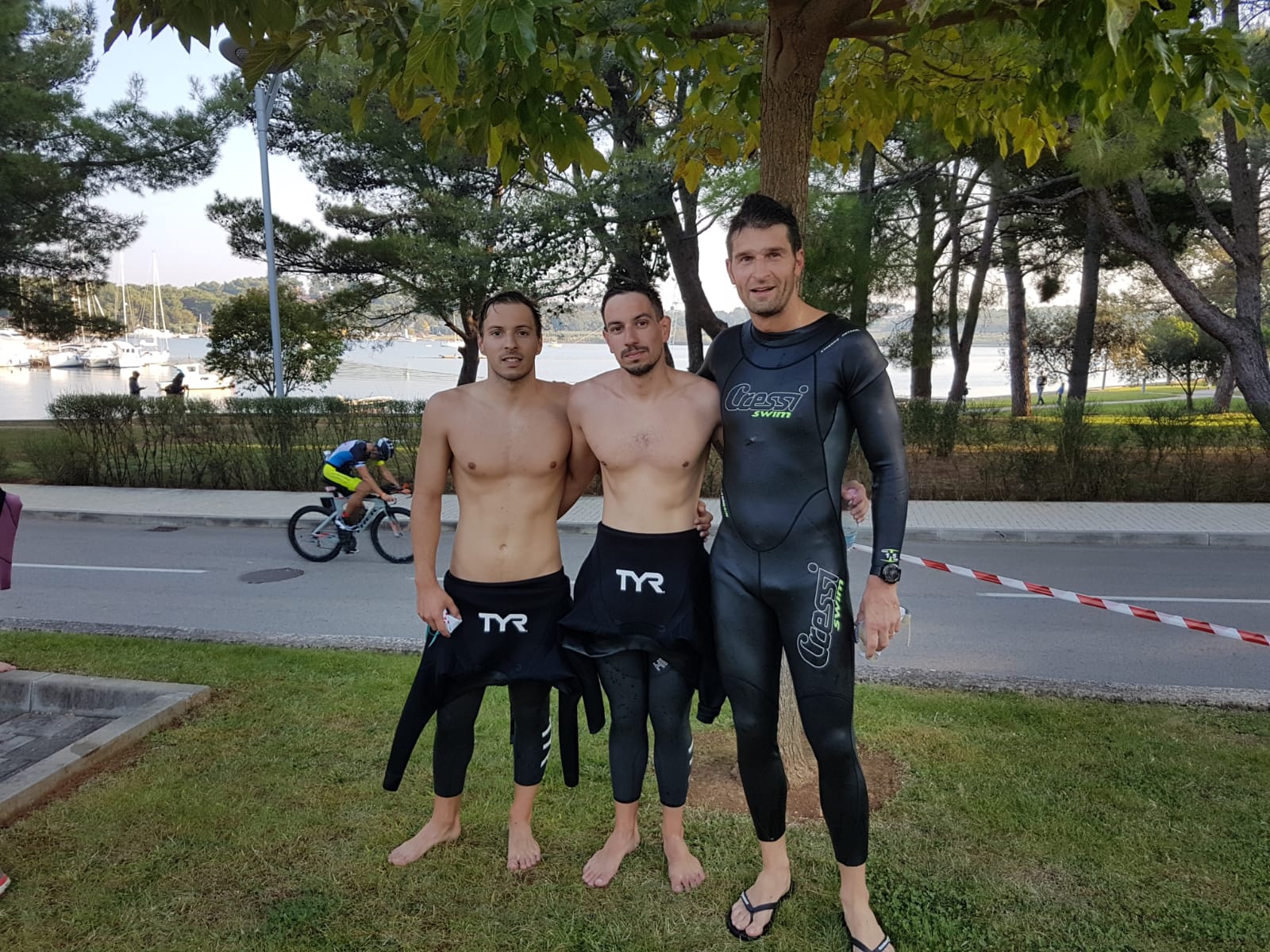 TRITEAM PEZZUTTI A PARENZO CON FURORE! DOMINIO NELLA PROVA A STAFFETTA: PRIMI, TERZI E OTTAVI. BENE ANCHE IN SINGOLO NEL MEZZO IRONMAN