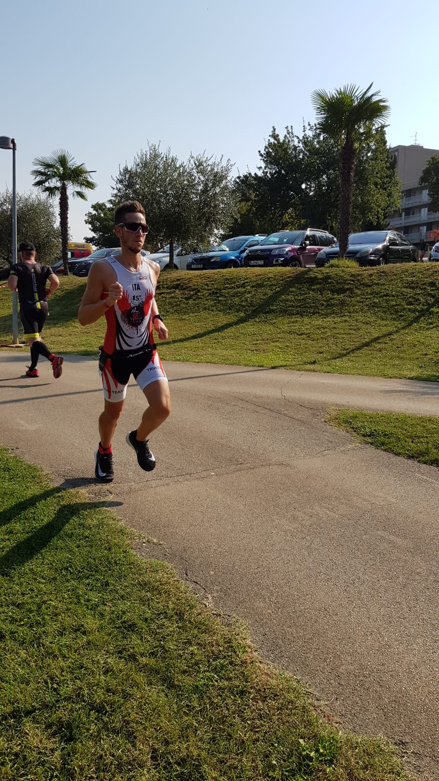 TRITEAM PEZZUTTI A PARENZO CON FURORE! DOMINIO NELLA PROVA A STAFFETTA: PRIMI, TERZI E OTTAVI. BENE ANCHE IN SINGOLO NEL MEZZO IRONMAN