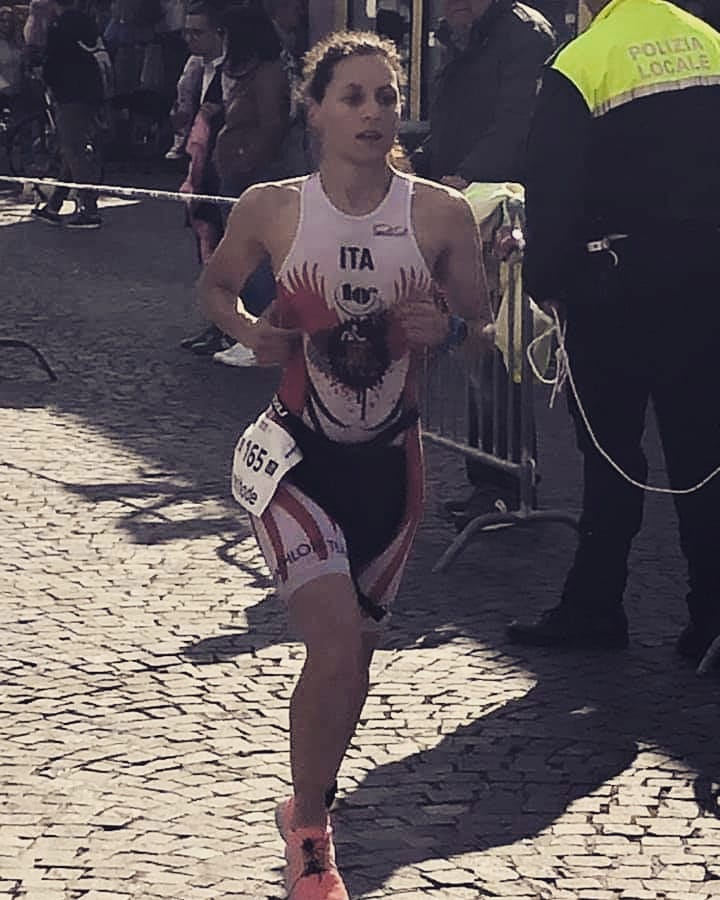 JENNY TELLAN CONQUISTA IL 3° POSTO DI CATEGORIA AL CAMPIONATO ITALIANO DI AQUATHLON, A CAORLE