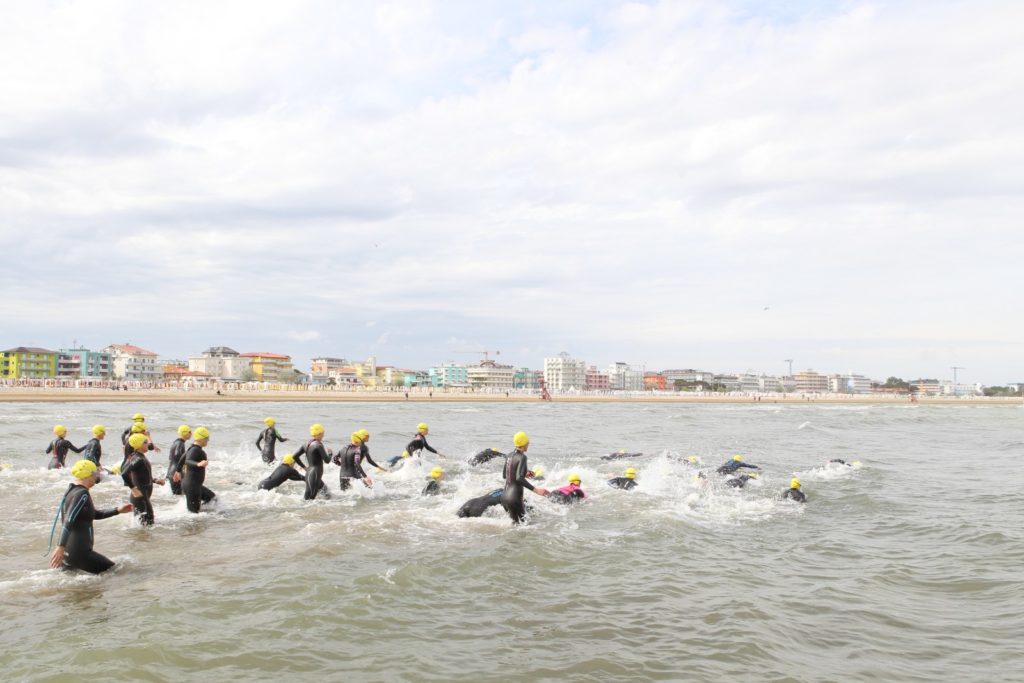 JENNY TELLAN CONQUISTA IL 3° POSTO DI CATEGORIA AL CAMPIONATO ITALIANO DI AQUATHLON, A CAORLE