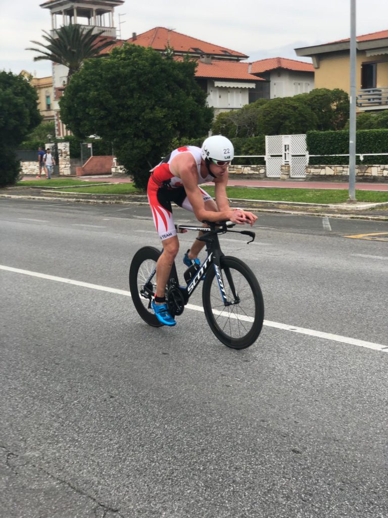 MAURO GAVA SI CONFERMA CAMPIONE ITALIANO DI PARATRIATHLON AI TRICOLORI DI MARINA DI MASSA